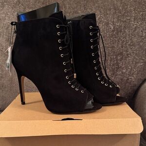 Zara Black Authentic Leather Lace-Up Peep Toe Ankle Boots